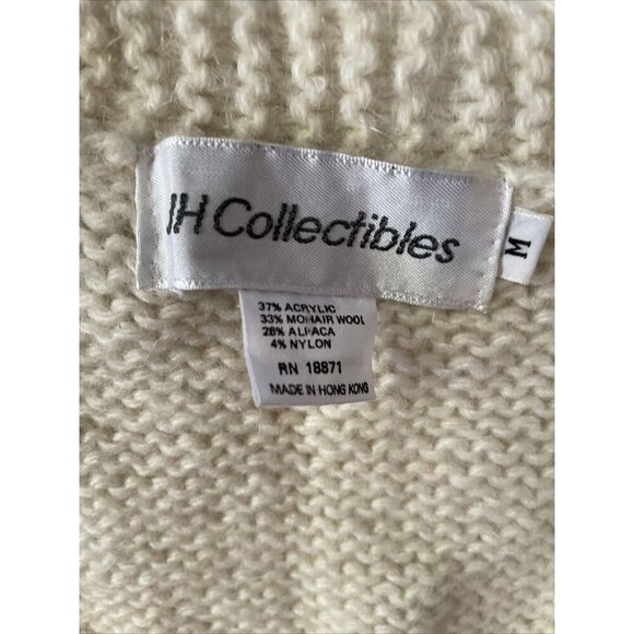 Vintage IH Collectibles Womens Pink & Cream Striped Knit Vest - Picture 4 of 11